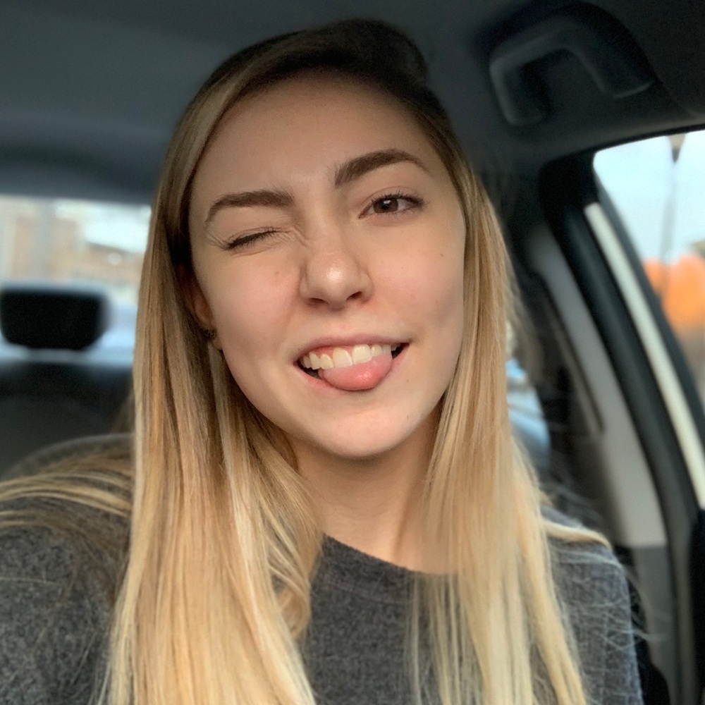 Meet your Posher, Amelia